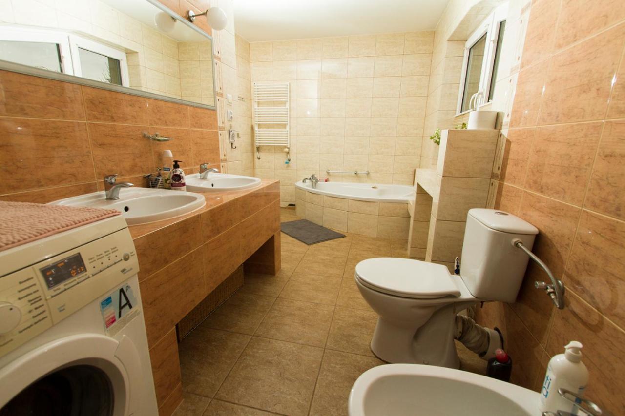Azylw25 Aparthotel Starachowice Bagian luar foto