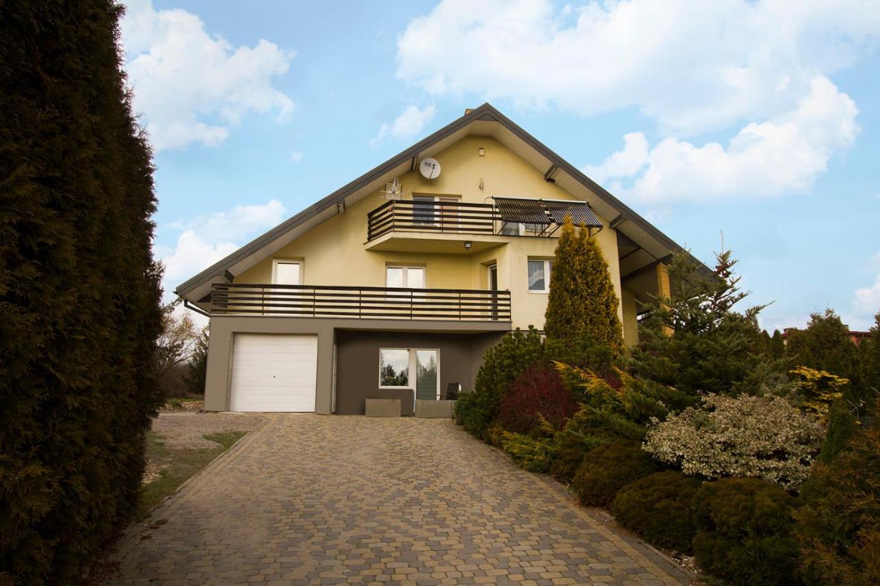 Azylw25 Aparthotel Starachowice Bagian luar foto